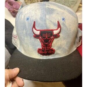Chicago Bulls Windy City New Era Hat 59Fifty NBA Hardwood Snapback (M-L)